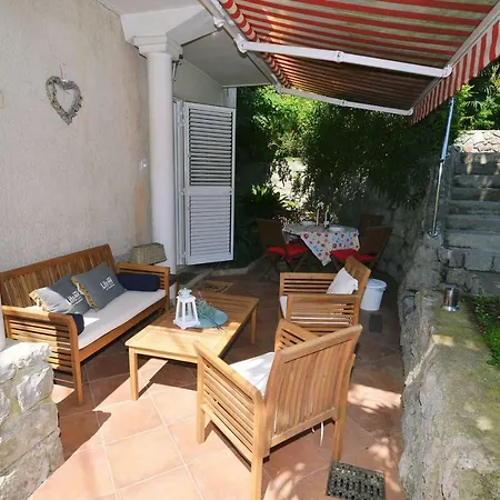 Appartement Doroti *